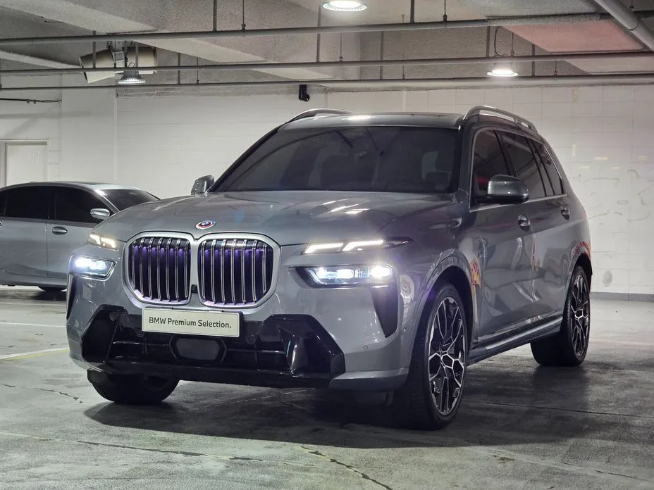BMW X7 — фото 1