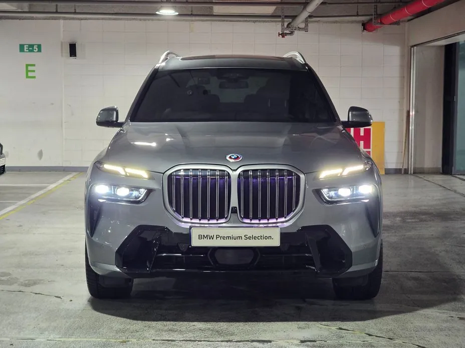 BMW X7 — фото 3