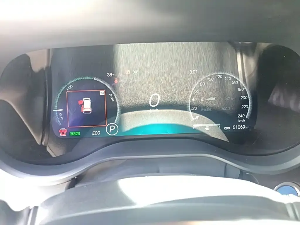 Toyota Granvia — фото 9