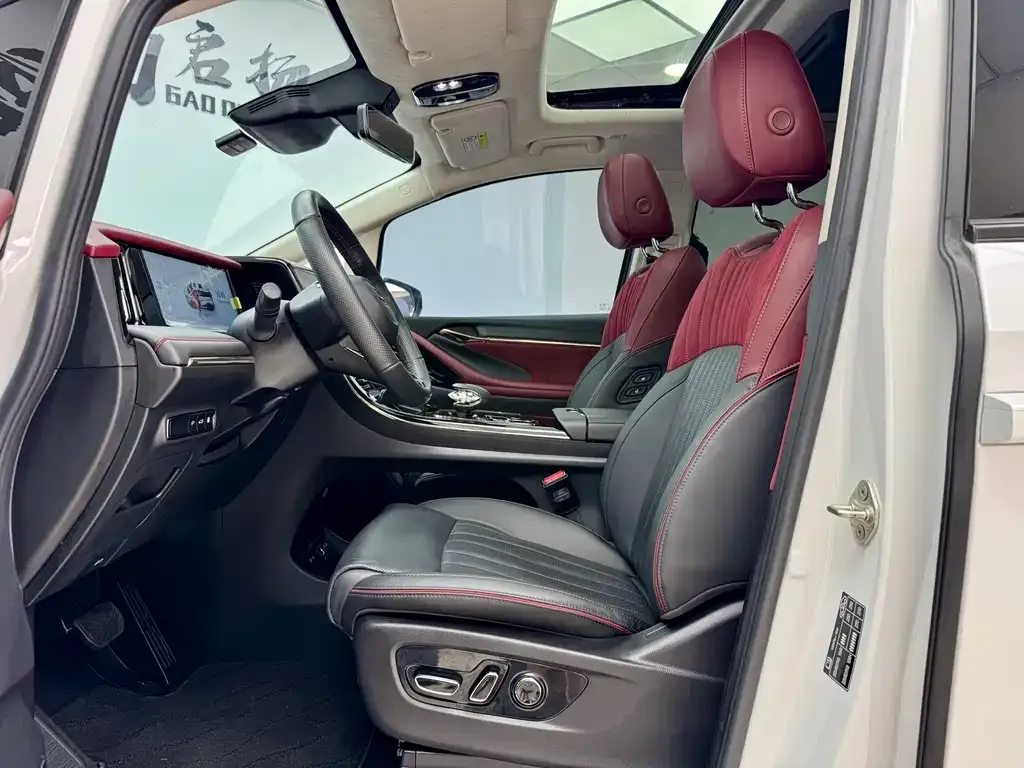 GAC Motor Trumpchi E9 — фото 8