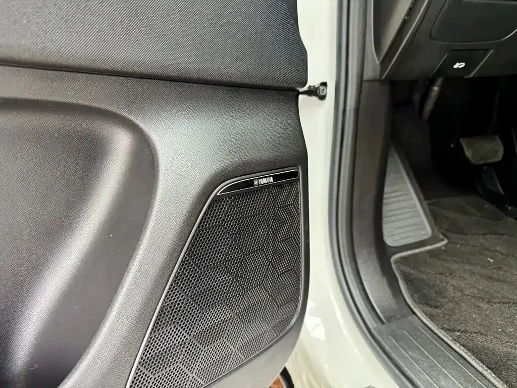 GAC Motor Trumpchi E9 — фото 9