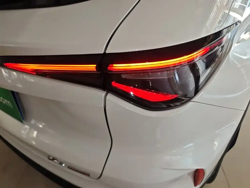 Changan X5 PLUS — фото 4