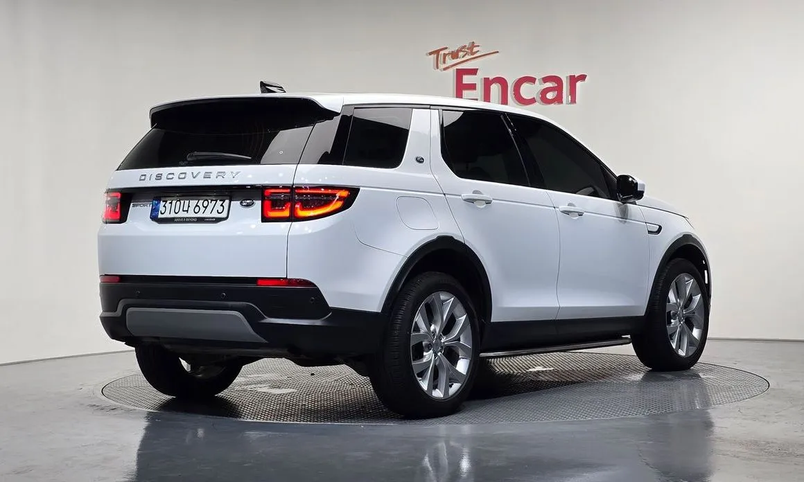 Land Rover Discovery Sport — фото 8