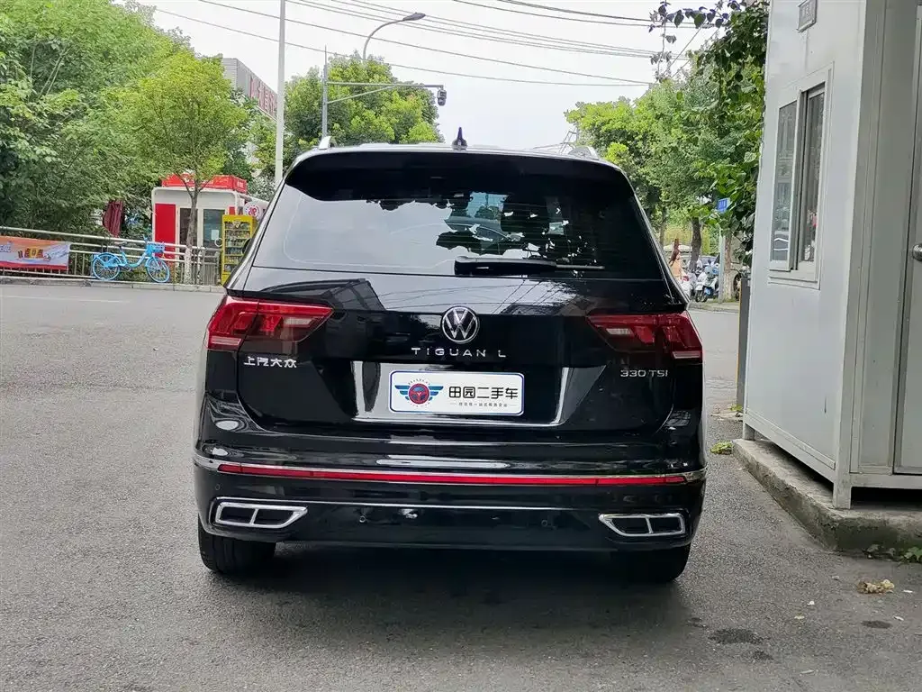 Volkswagen Tiguan L — фото 6