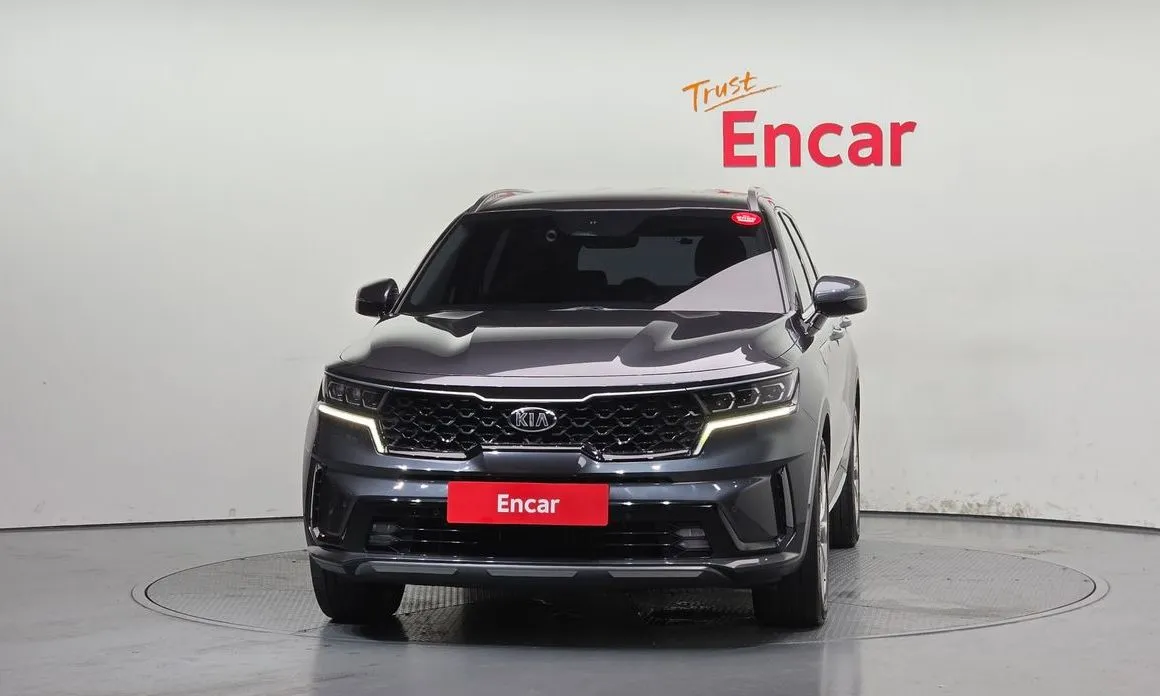 Kia Sorento — фото 5