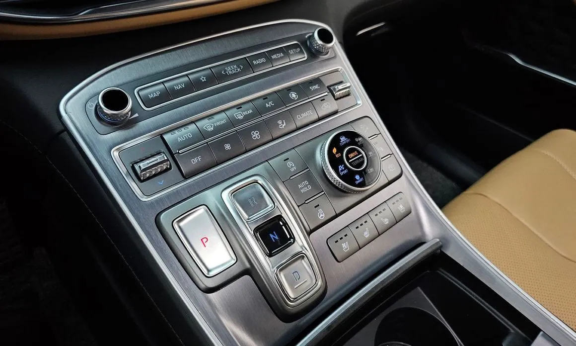 Hyundai Santafe — фото 4