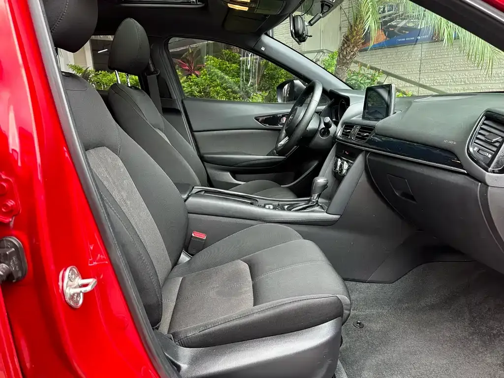 Mazda CX-4 — фото 3