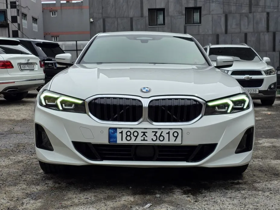 BMW 3-Series — фото 10