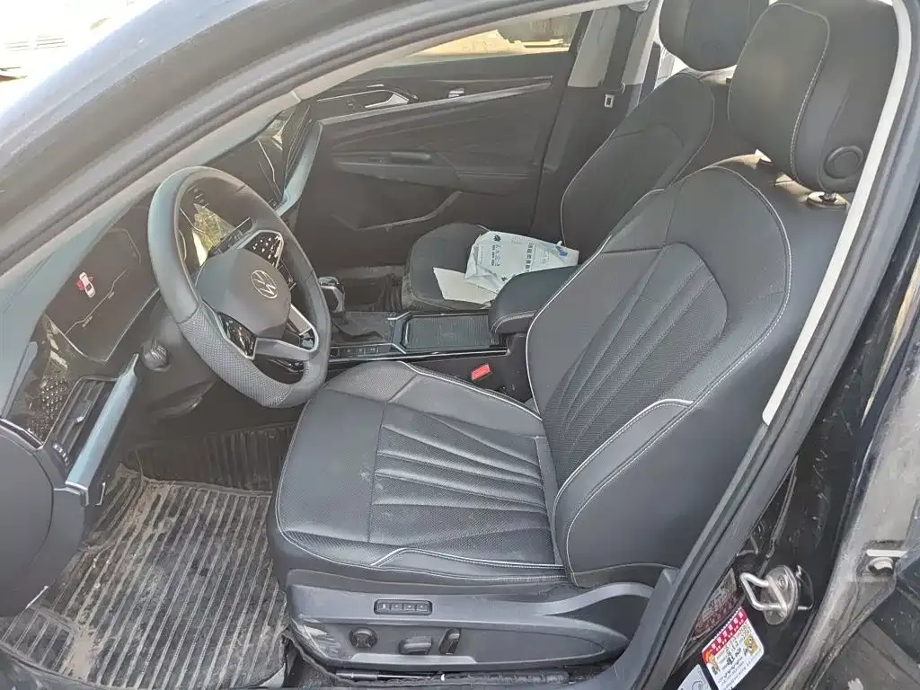 Volkswagen Passat — фото 10