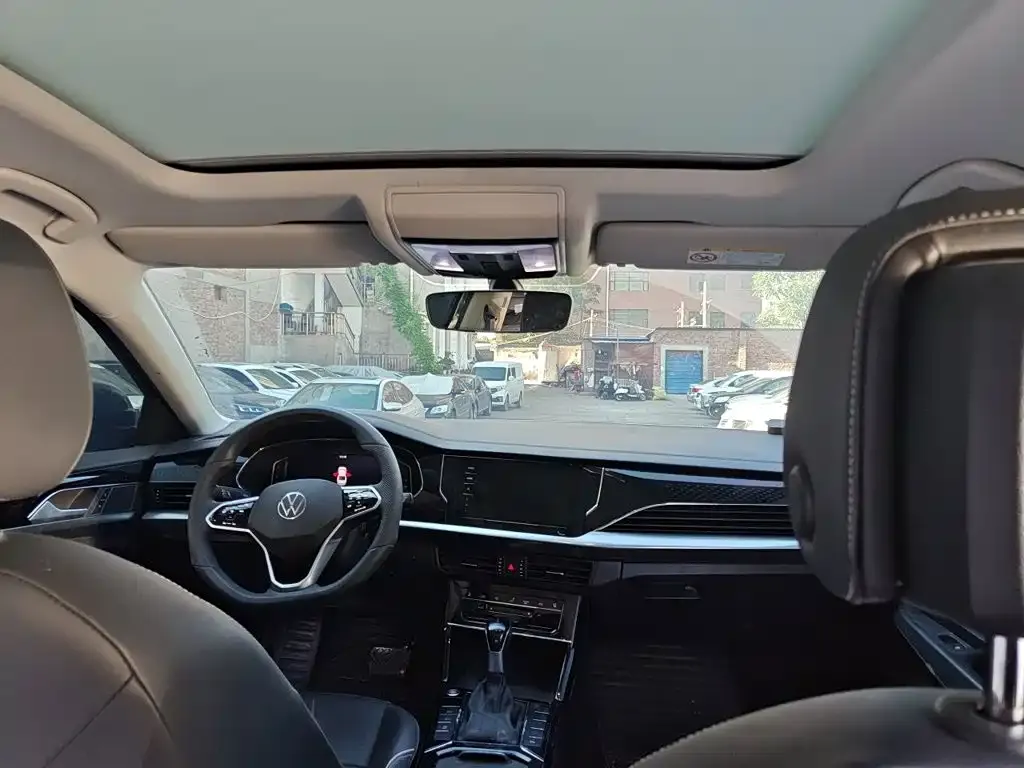 Volkswagen Passat — фото 8