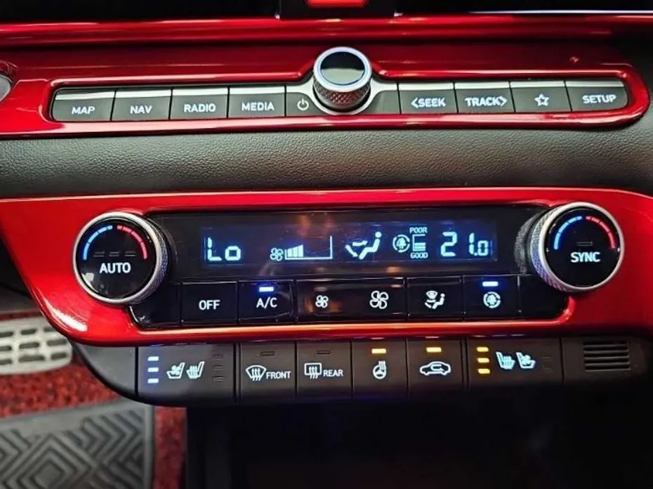 Hyundai AVANTE — фото 8