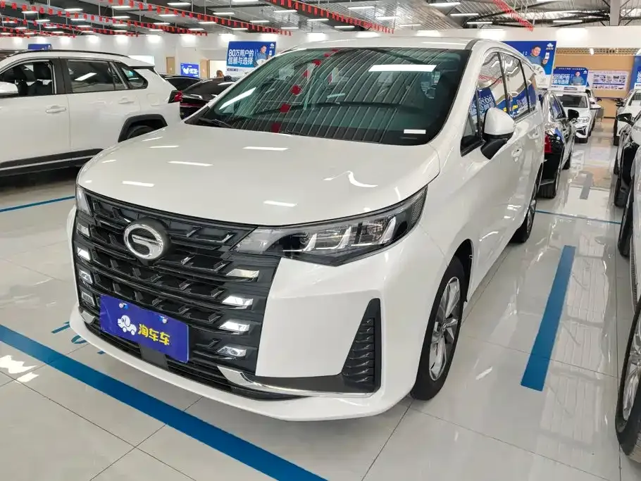 GAC Motor Trumpchi M6 — фото 1