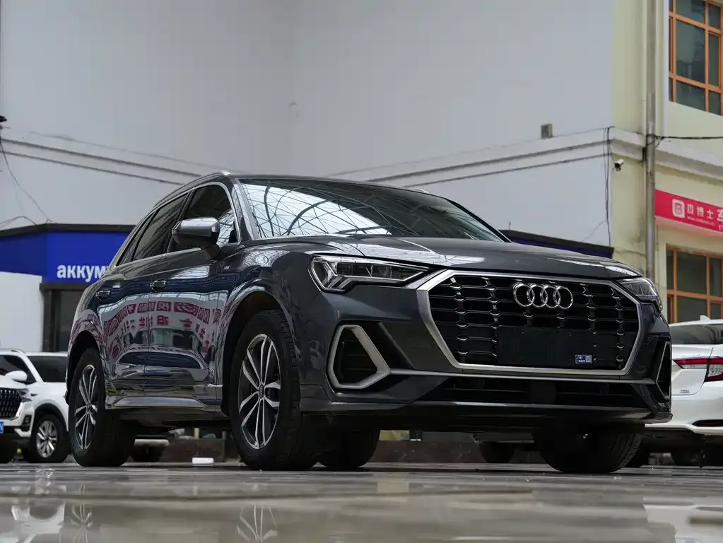 Audi Q3 — фото 4