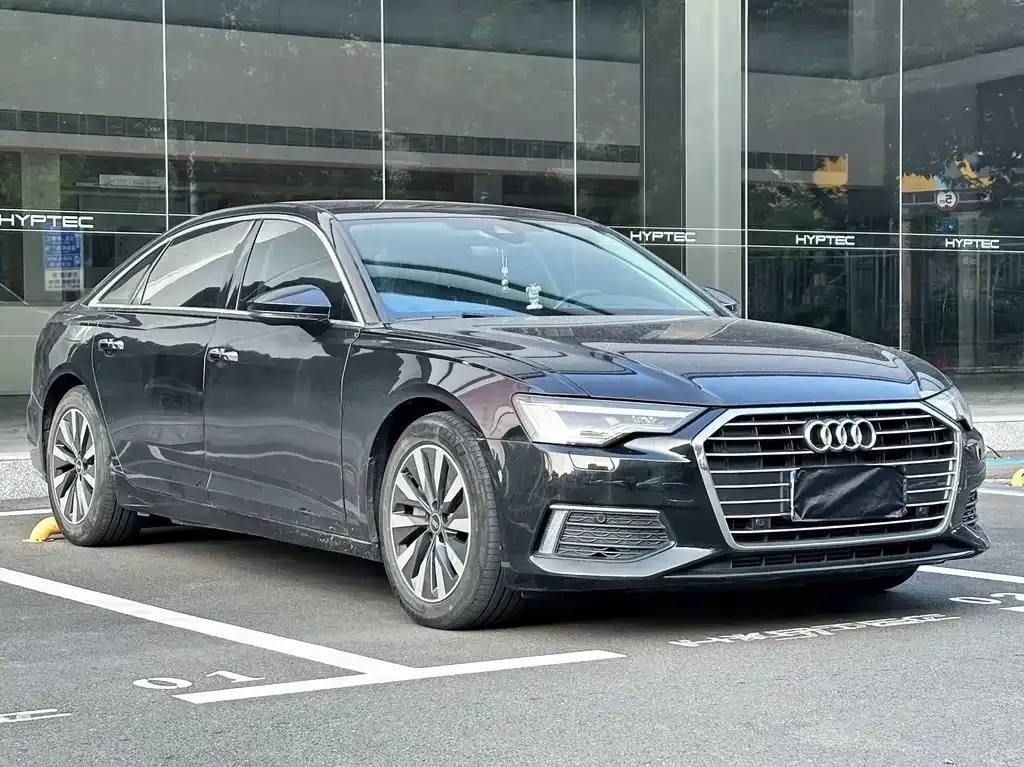 Audi A6L — фото 5