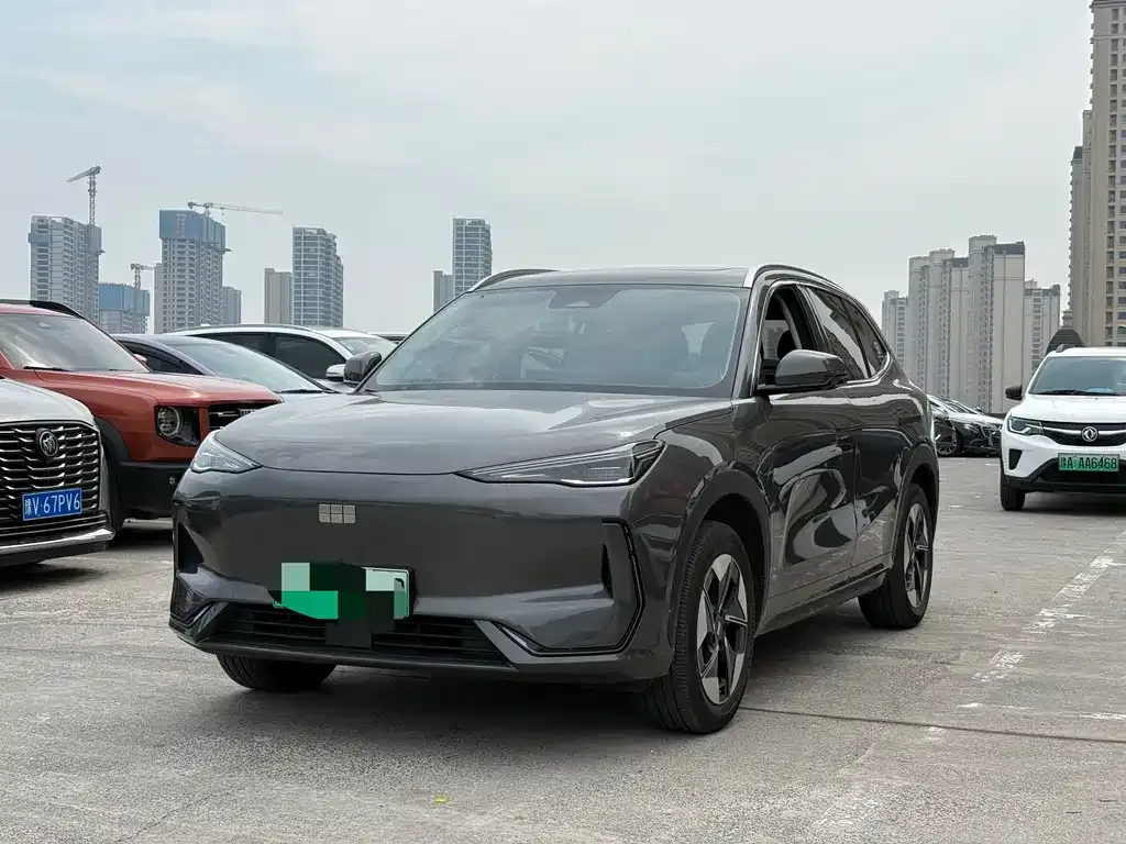 Geely Galaxy E5 — фото 1