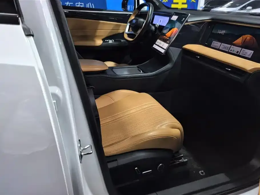 Geely Galaxy L7 2024 из CN, фото 6