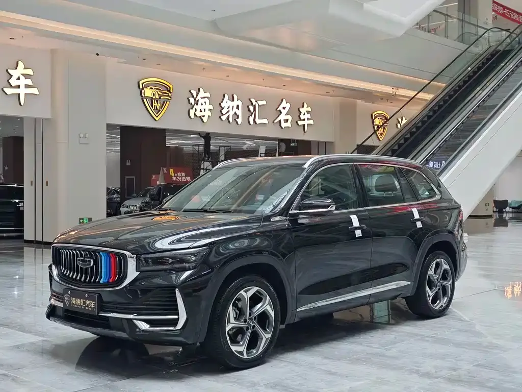 Geely Xingyue L — фото 1