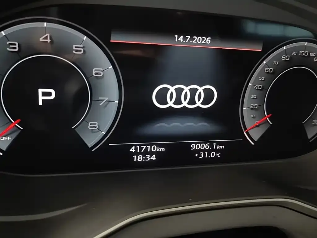 Audi Q5L 2024 из CN, фото 7