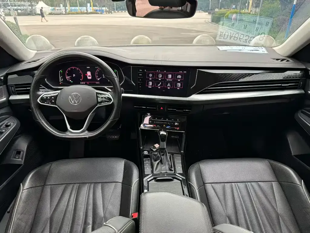 Volkswagen Passat — фото 8