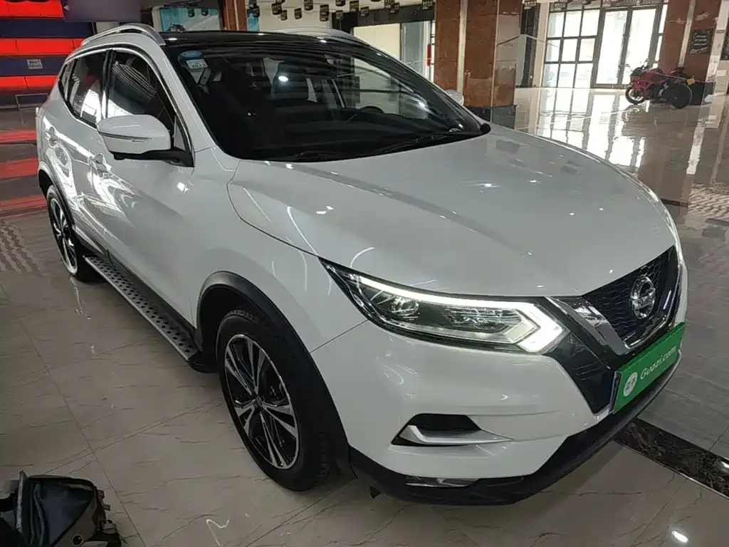 Nissan Qashqai — фото 6