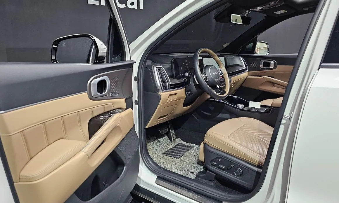 Kia Sorento — фото 5