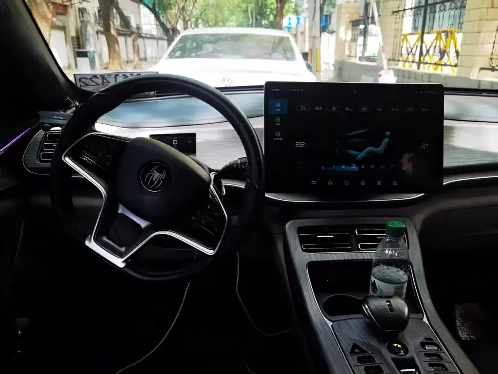 BYD Qin PLUS 2022 из CN, фото 2
