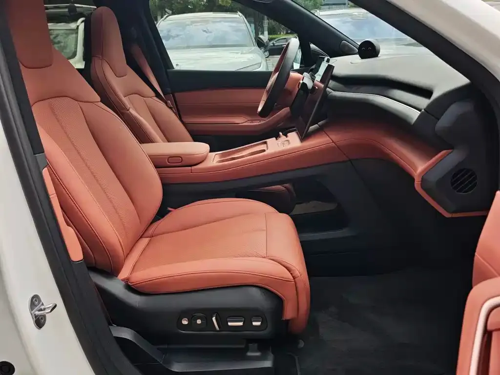 NIO EC7 — фото 10