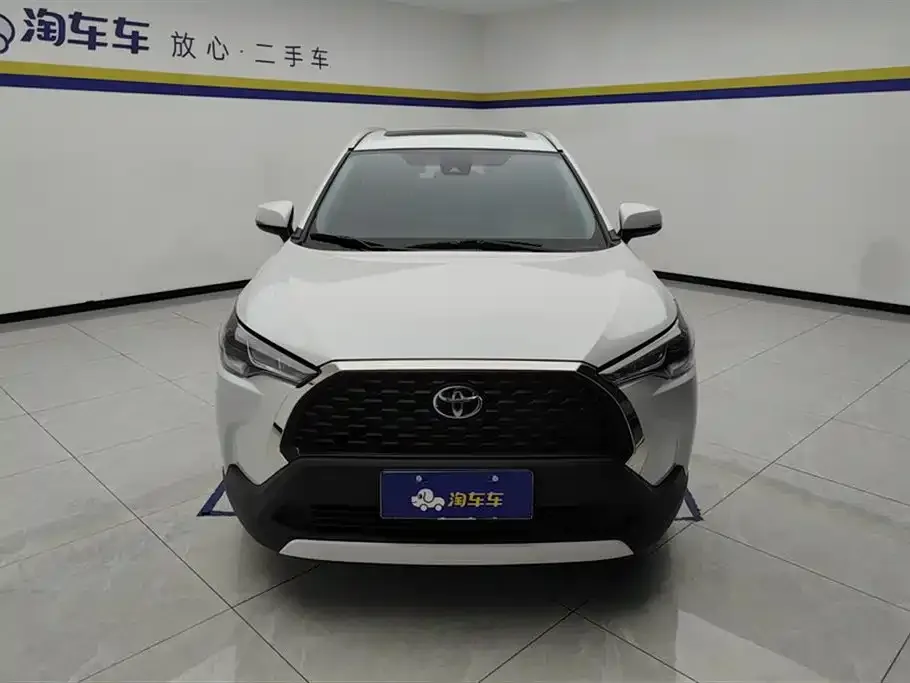 Toyota Corolla Cross — фото 2