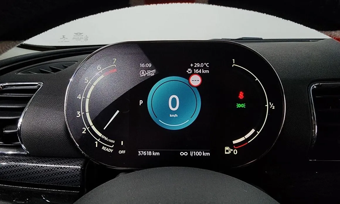 Mini Clubman 2022 из KR, фото 8