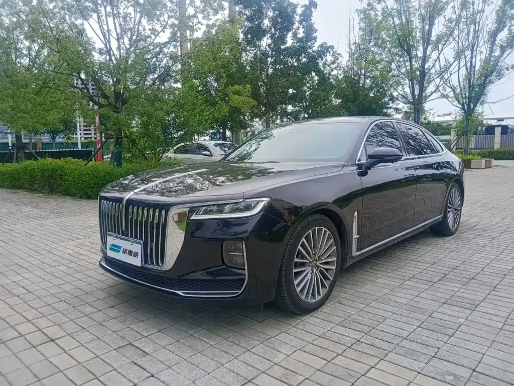 Hongqi H9 — фото 1