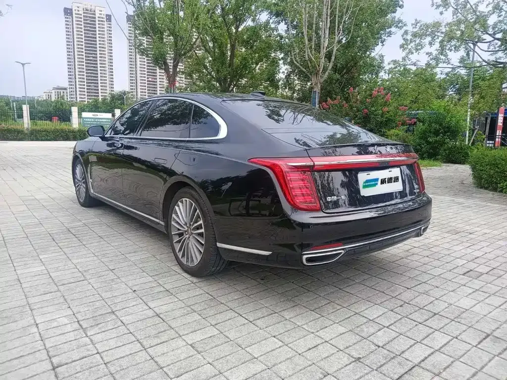 Hongqi H9 — фото 10