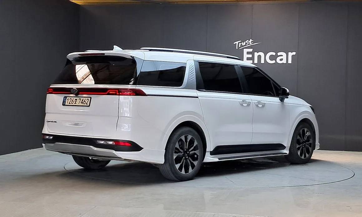 Kia Carnival — фото 2