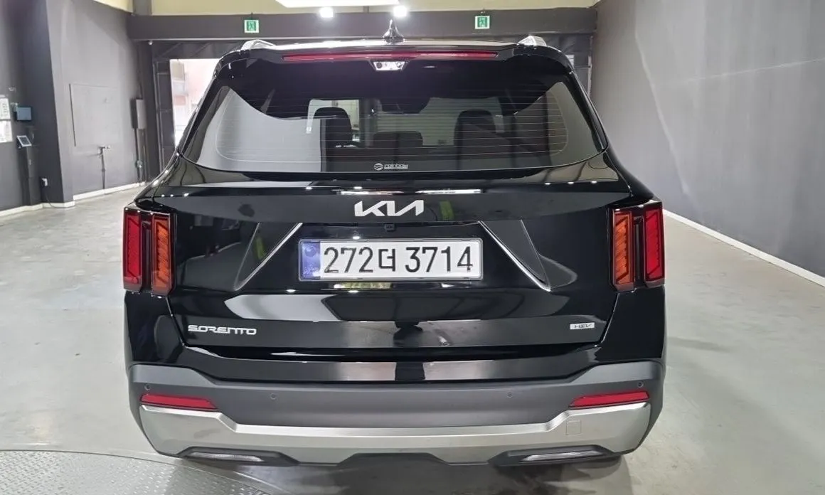Kia Sorento — фото 5