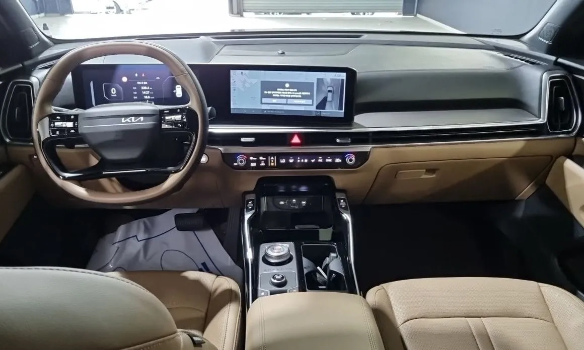 Kia Sorento — фото 10
