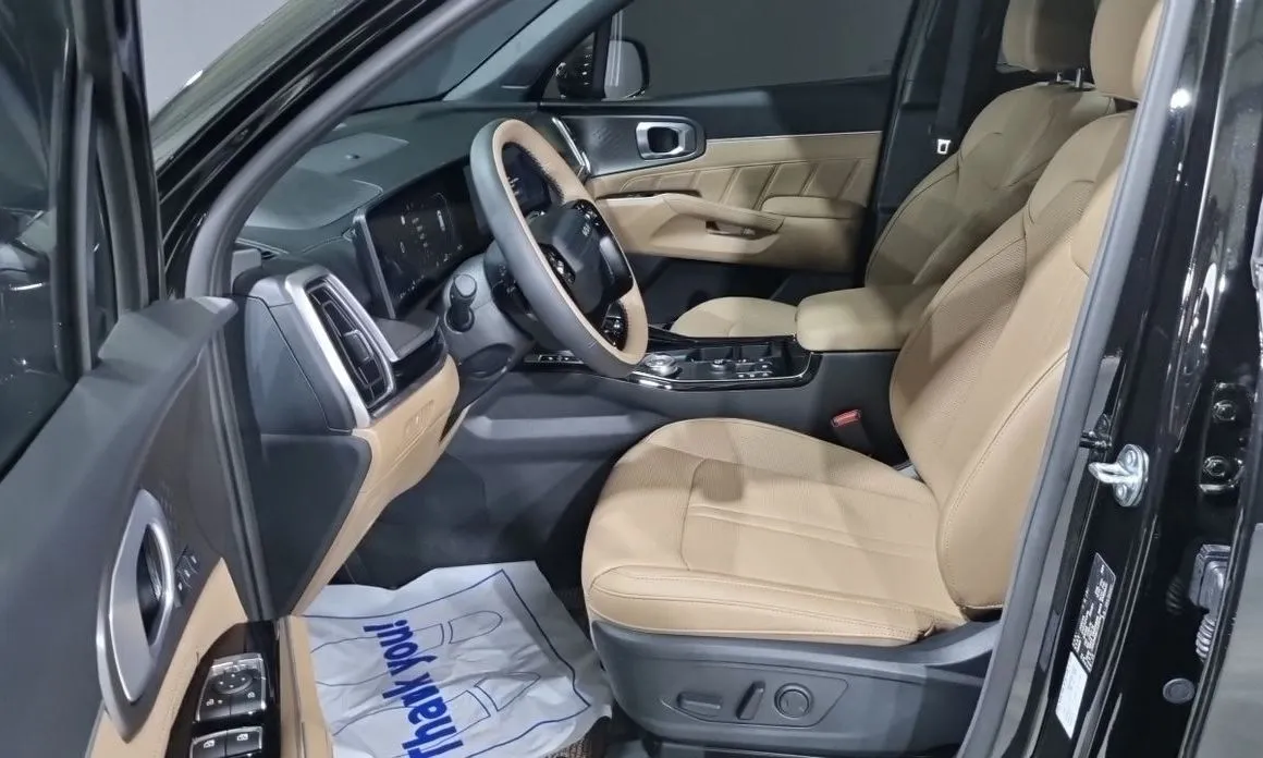 Kia Sorento — фото 9