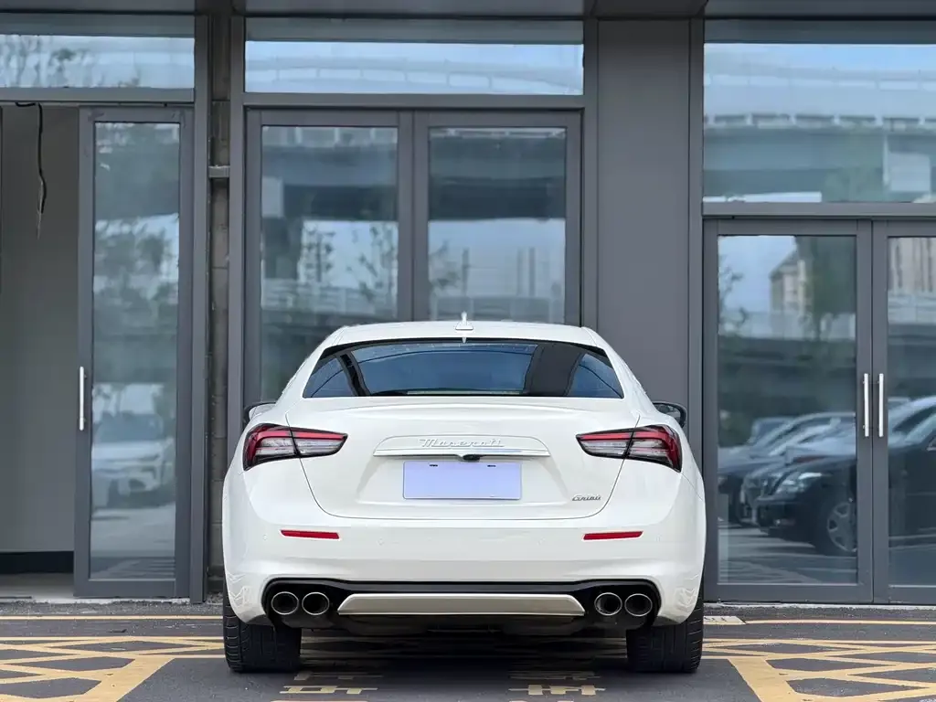 Maserati Ghibli — фото 4