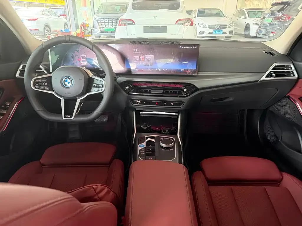 BMW i3 — фото 9