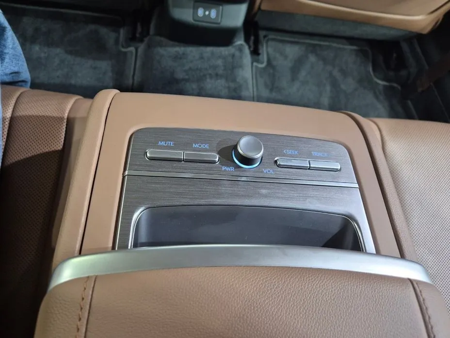 Hyundai Grandeur 2026 из KR, фото 6