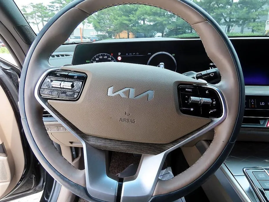 Kia K8 — фото 10