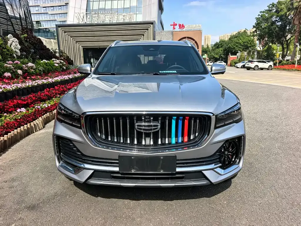 Geely Xingyue L — фото 7