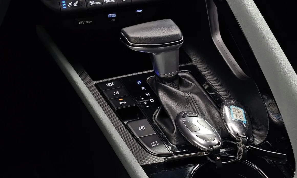 Hyundai AVANTE 2025 из KR, фото 4