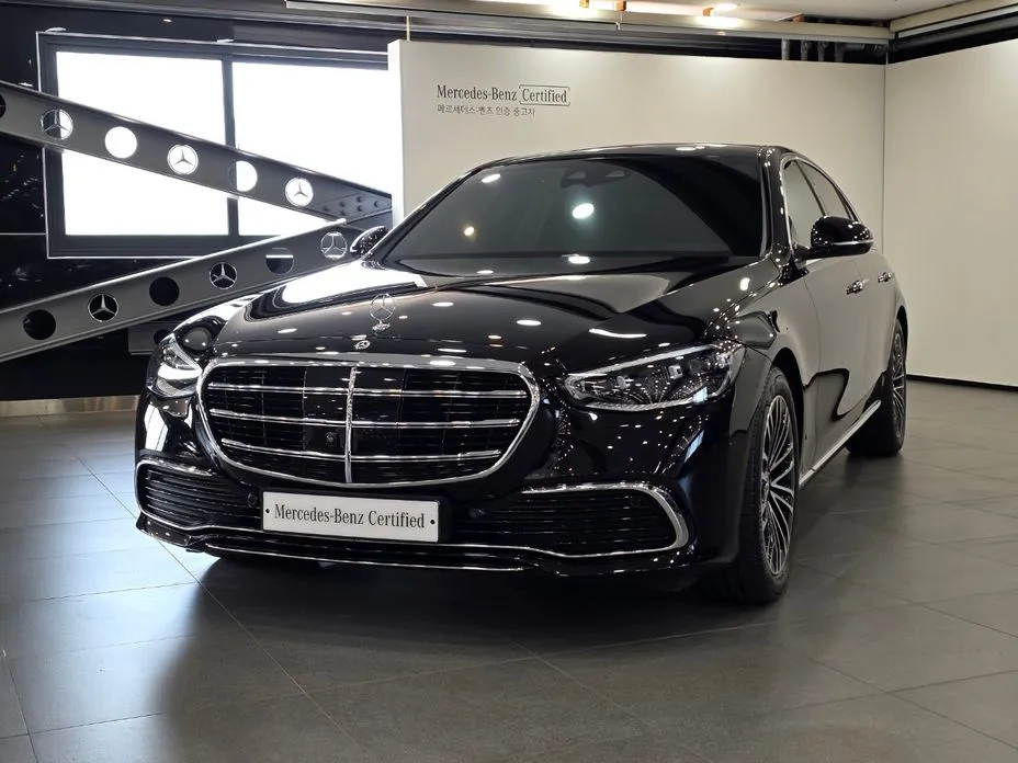 Mercedes-Benz S-Class — фото 1