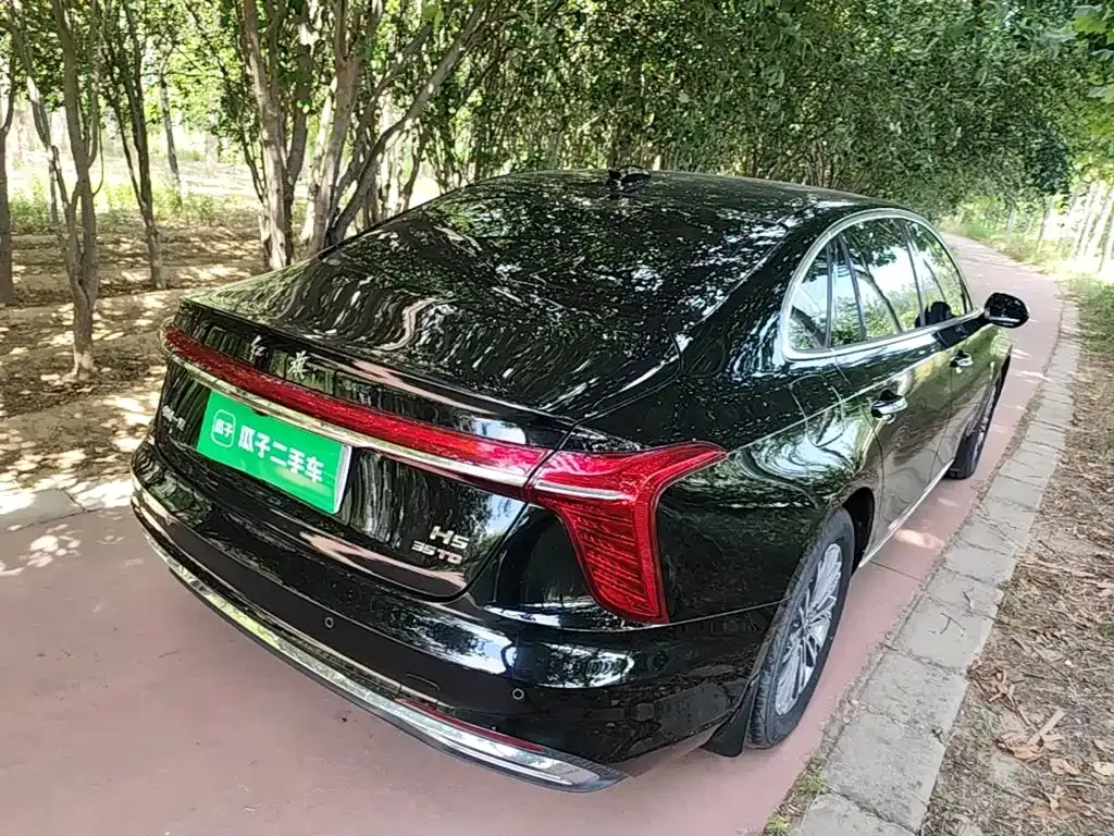 Hongqi H5 — фото 9