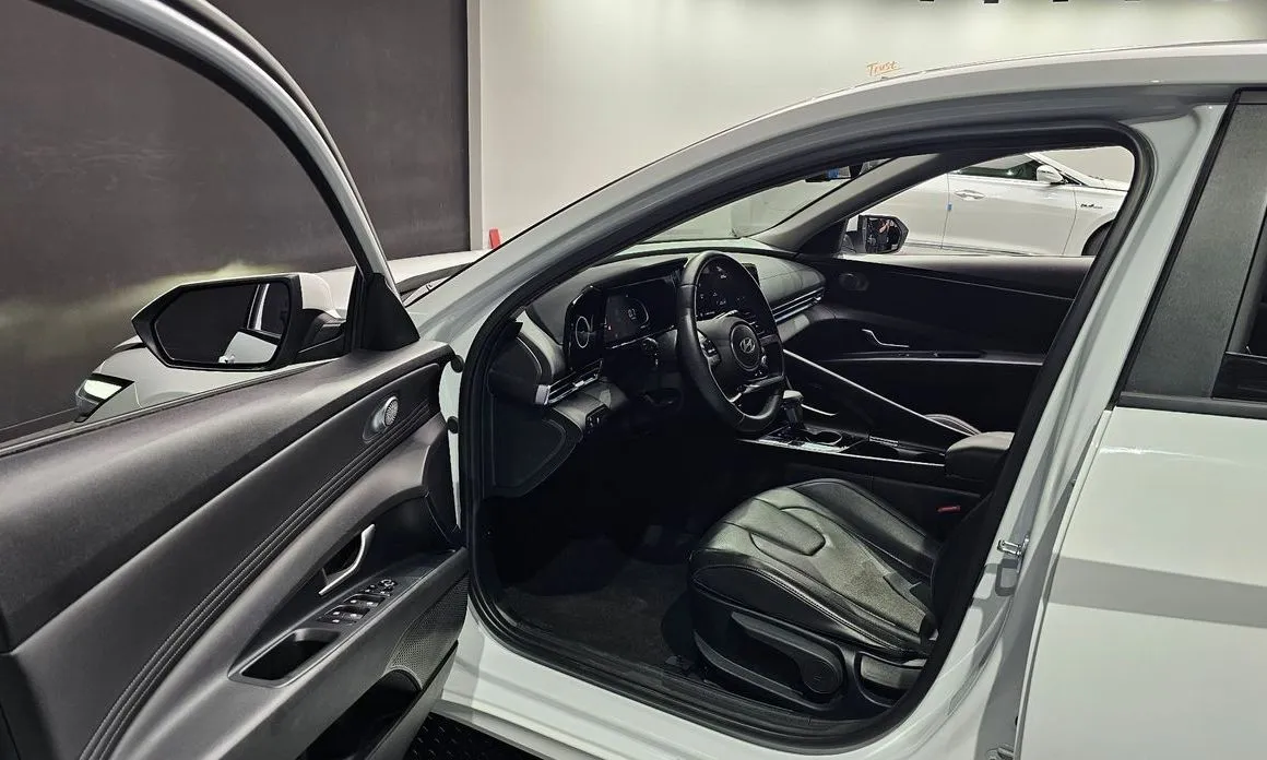 Hyundai AVANTE 2024 из KR, фото 3