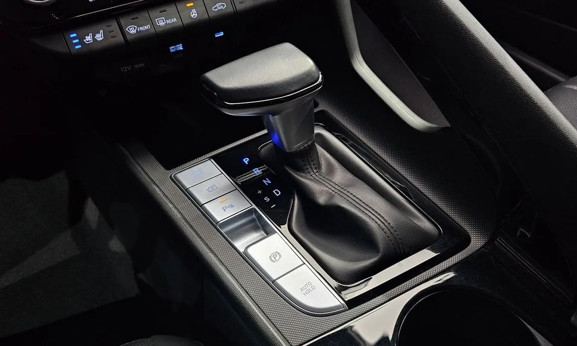 Hyundai AVANTE 2024 из KR, фото 10