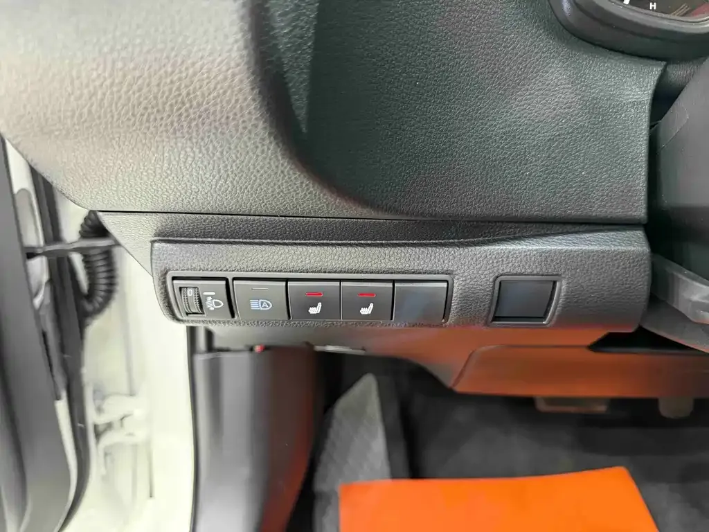 Toyota Levin — фото 10