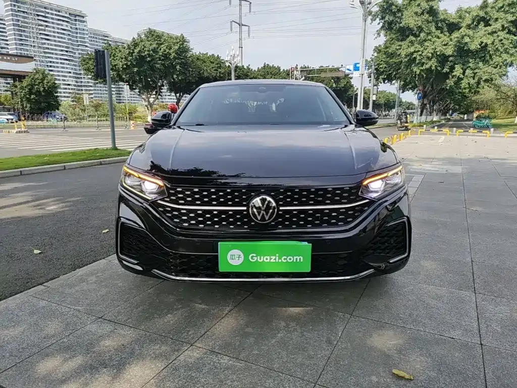 Volkswagen Passat — фото 7