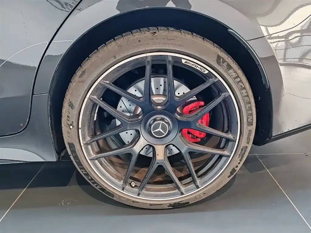 Mercedes-Benz AMG GT — фото 10