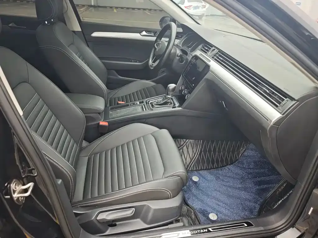 Volkswagen Magotan 2021 из CN, фото 4