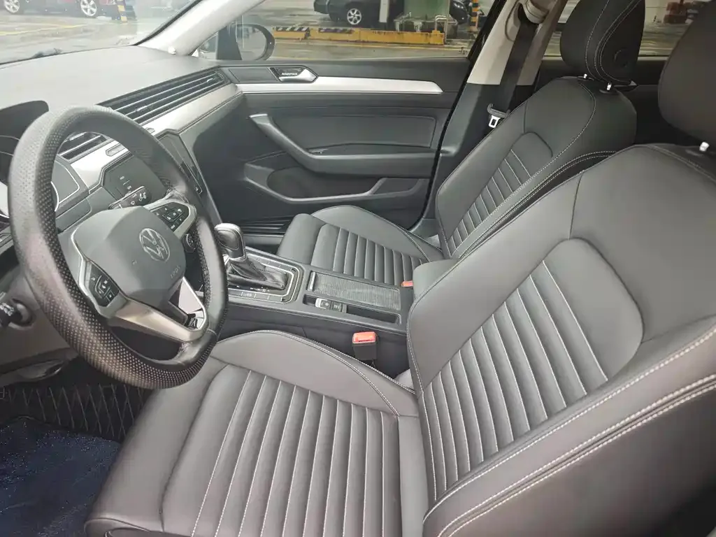 Volkswagen Magotan 2021 из CN, фото 10